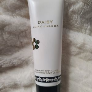Marc Jacobs Daisy Lotion
